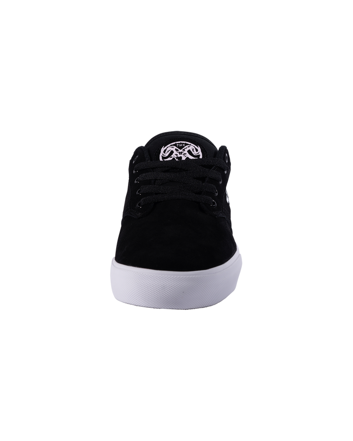 THE GOAT - BLACK / WHITE