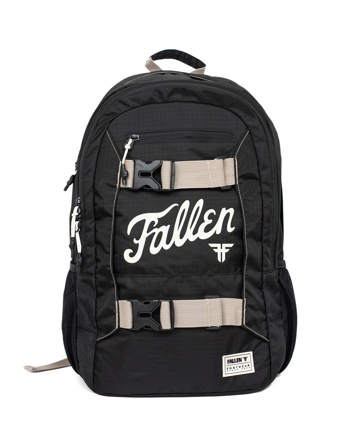 FURY BOARD BACKPACK - BLACK / WHITE