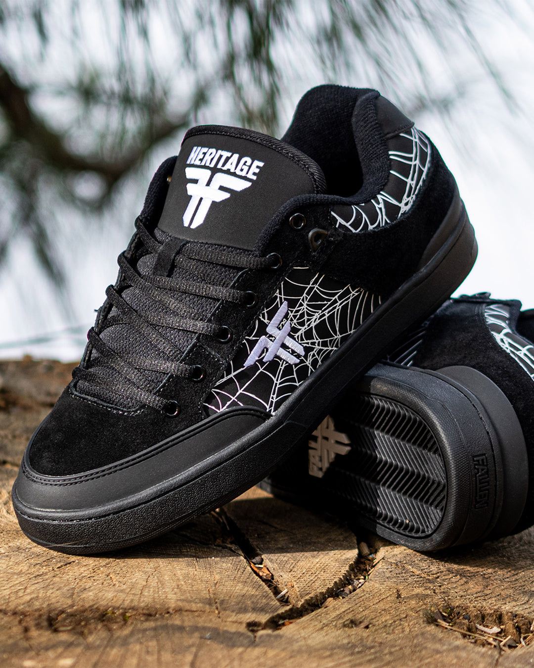 HERITAGE - BLACK / WEBBED