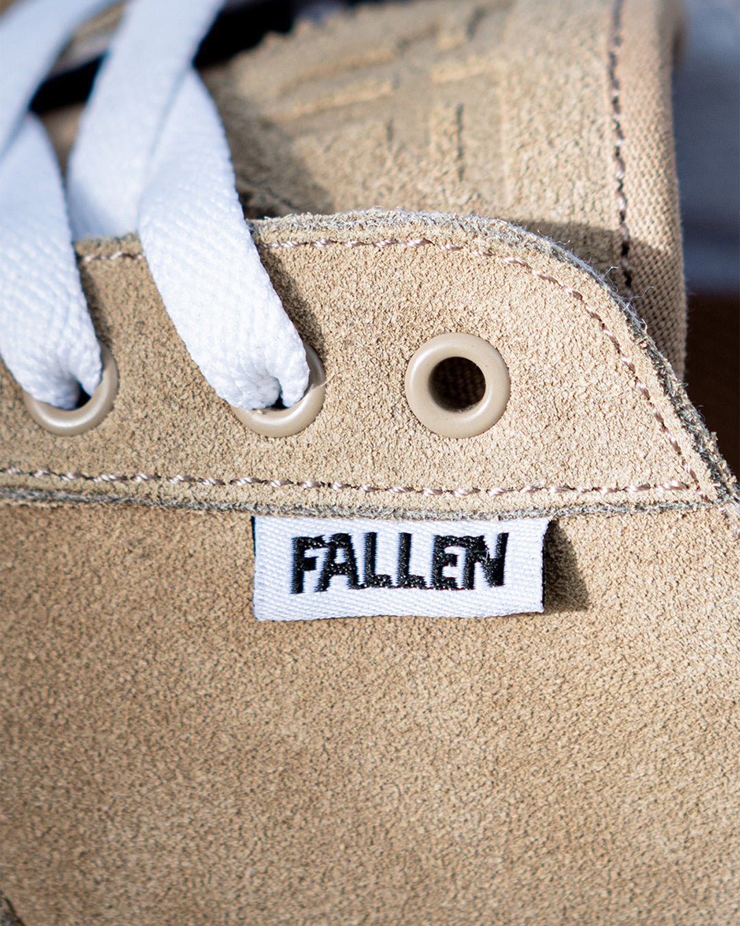 CORONADO - TAN / WHITE - TOMMY SANDOVAL